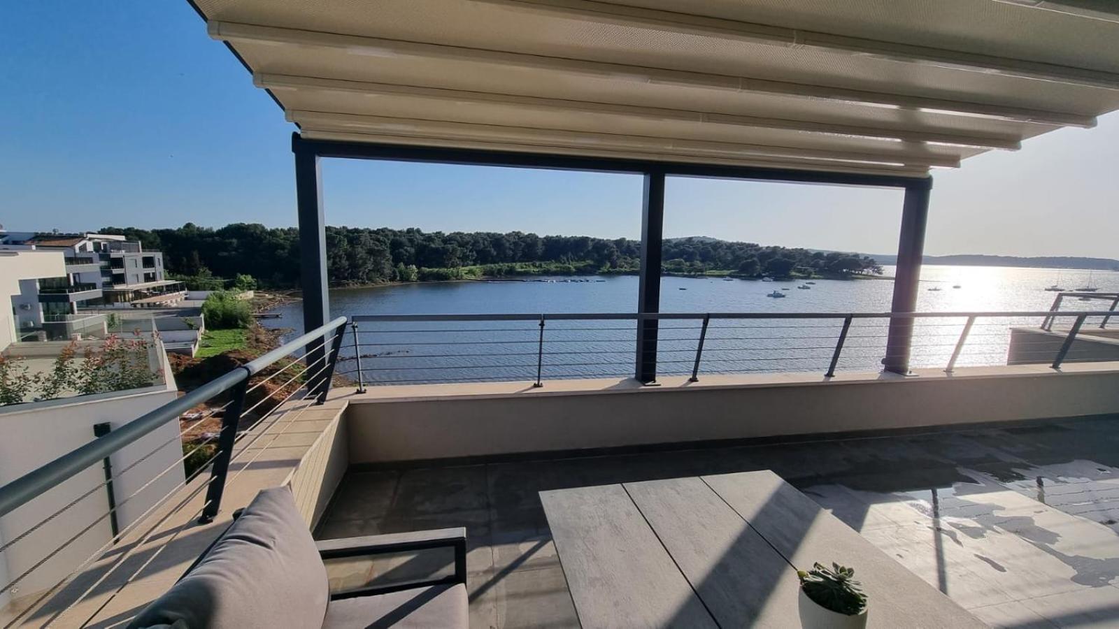Penthouse Sunset Apartment Medulin Exterior photo